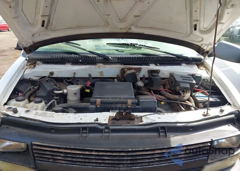 2005 Chevrolet Astro from USA, damaged, VIN 1GCDM19X75B103875